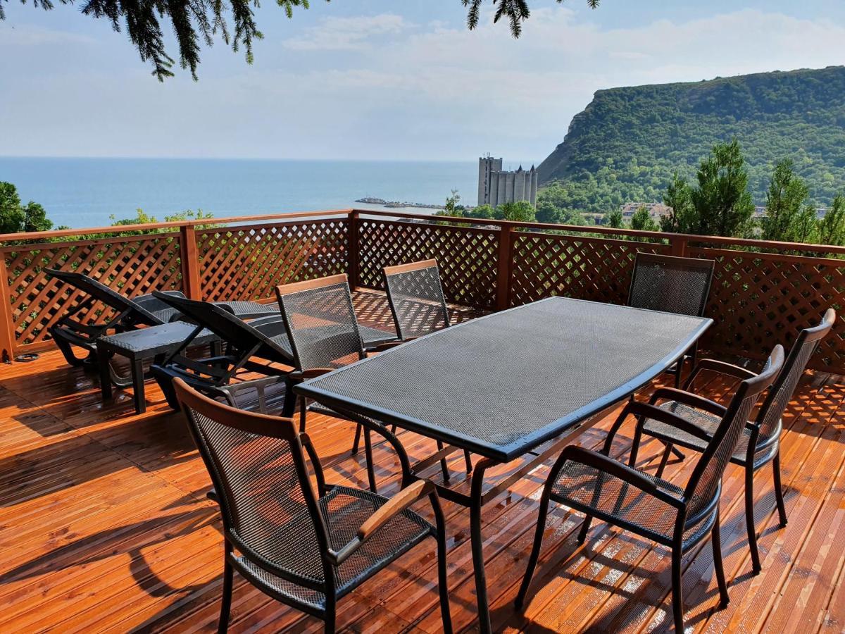 Villa Dechkoni Kavarna Extérieur photo